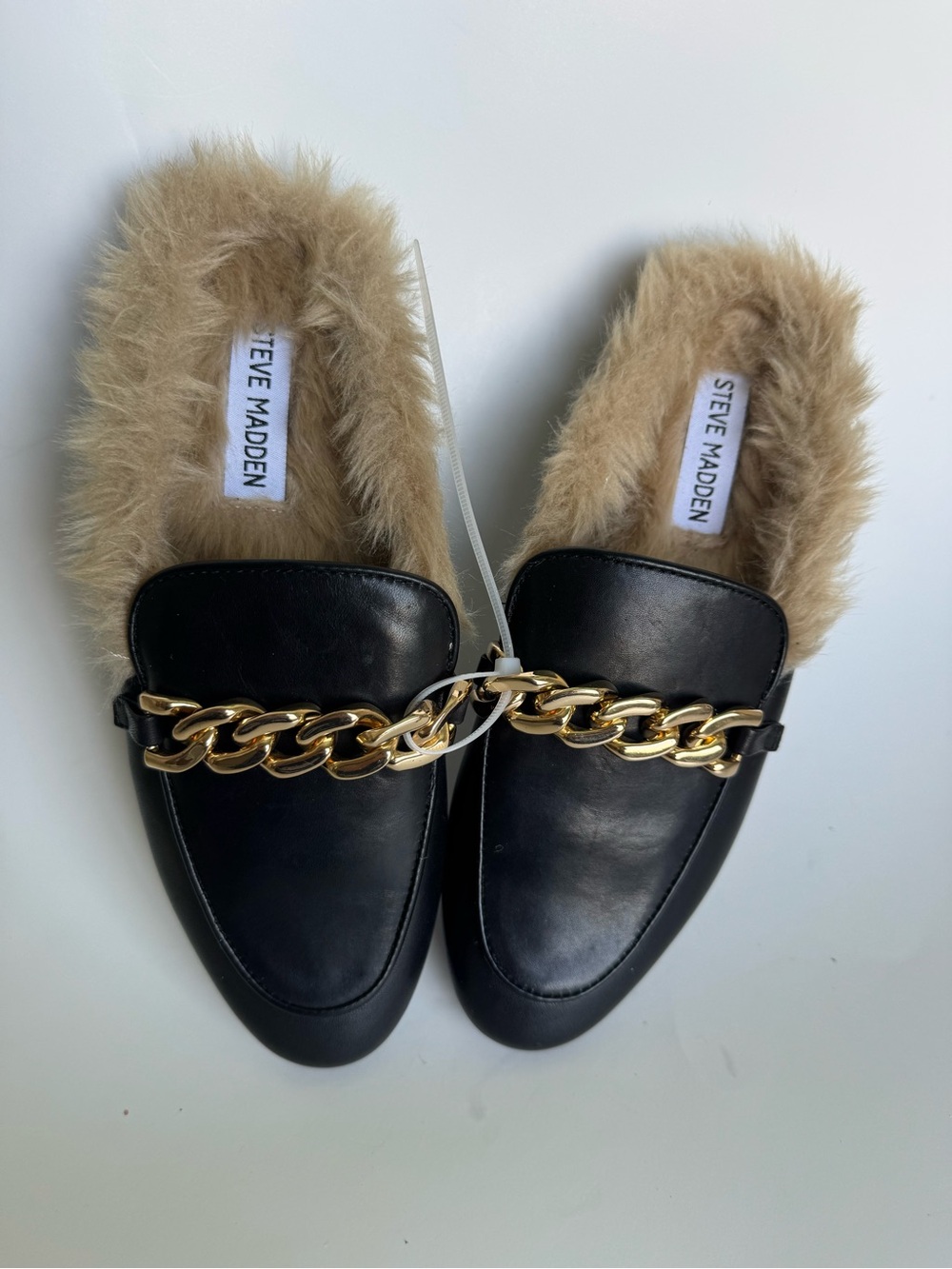 Steve Madden Black Faux Leather Mules with Tan Faux-Fur and Gold Chain
